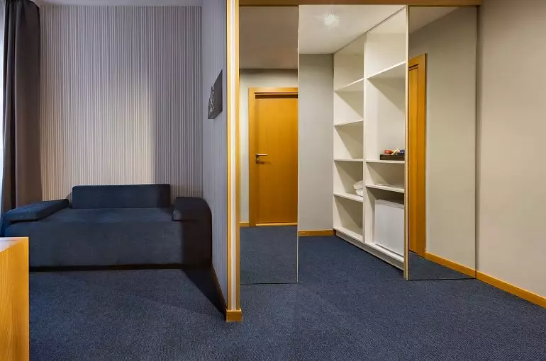 هتل تولیپ این رزا خوتور روچی